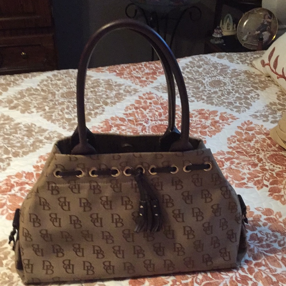 Dooney&Bourke Purse